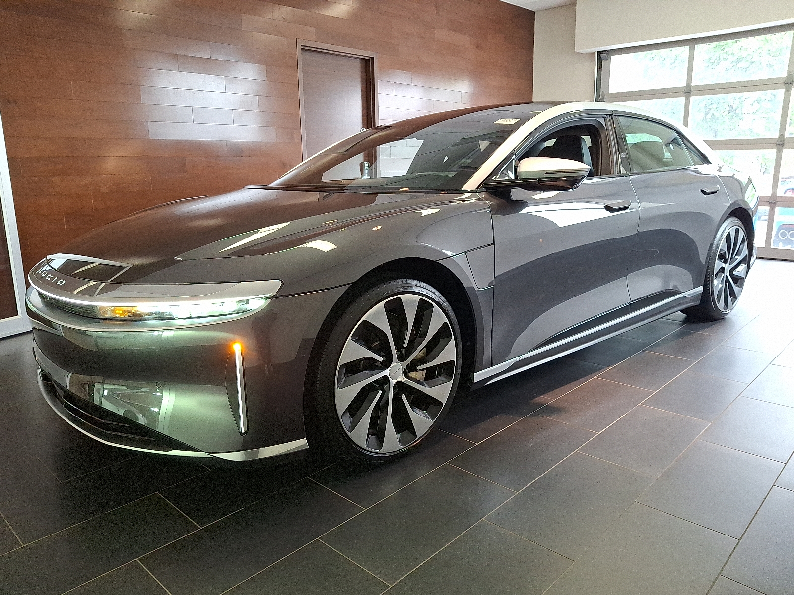 2022 Lucid Air Grand Touring photo 30