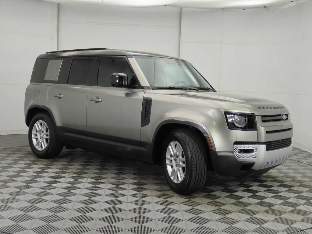 2025 Land Rover Defender 110 S photo 3
