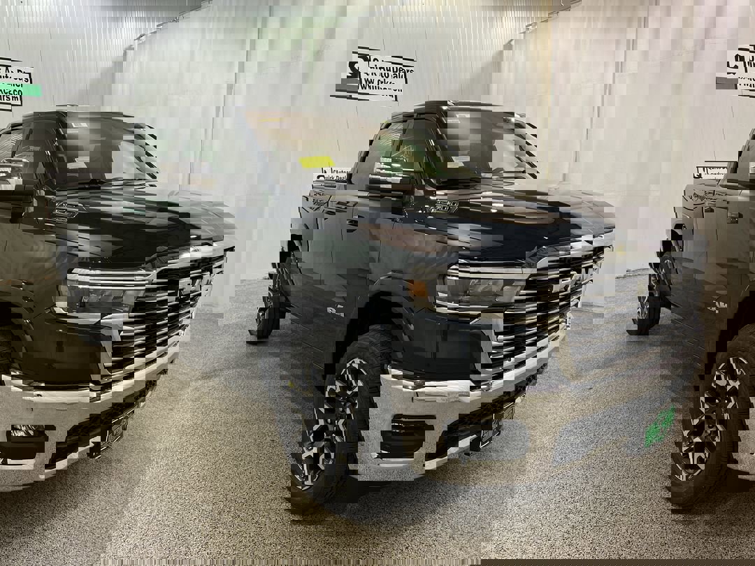 2026 RAM Ram 1500 Pickup Laramie's photo