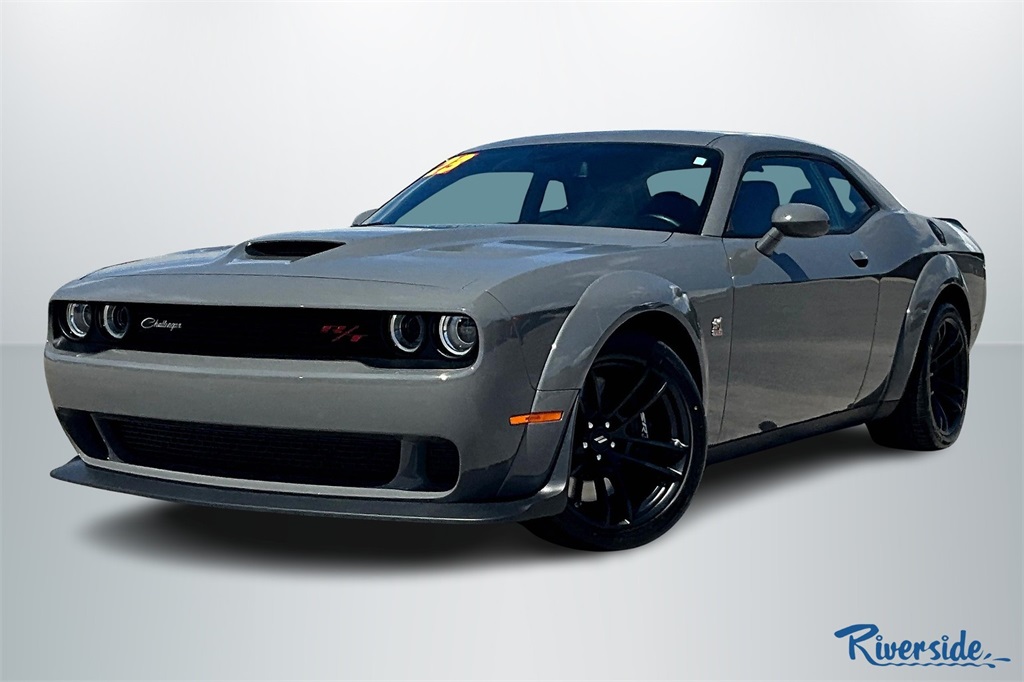 2023 Dodge Challenger R/T Scat Pack Widebody photo 3