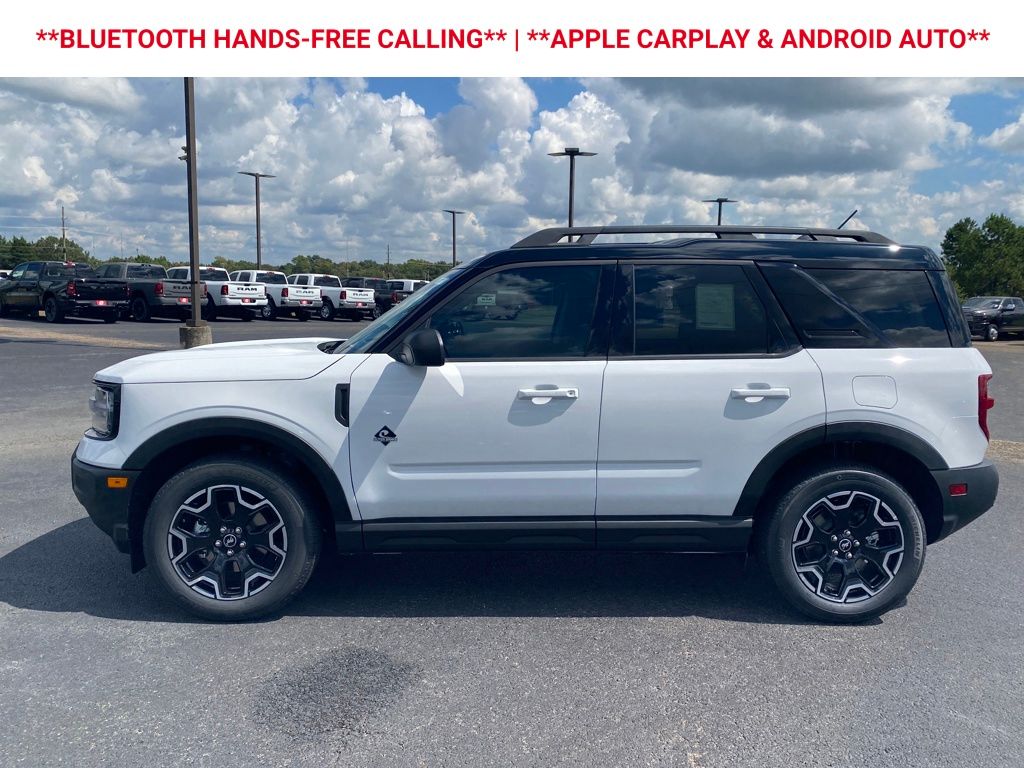 2025 Ford Bronco Sport Outer Banks photo 4