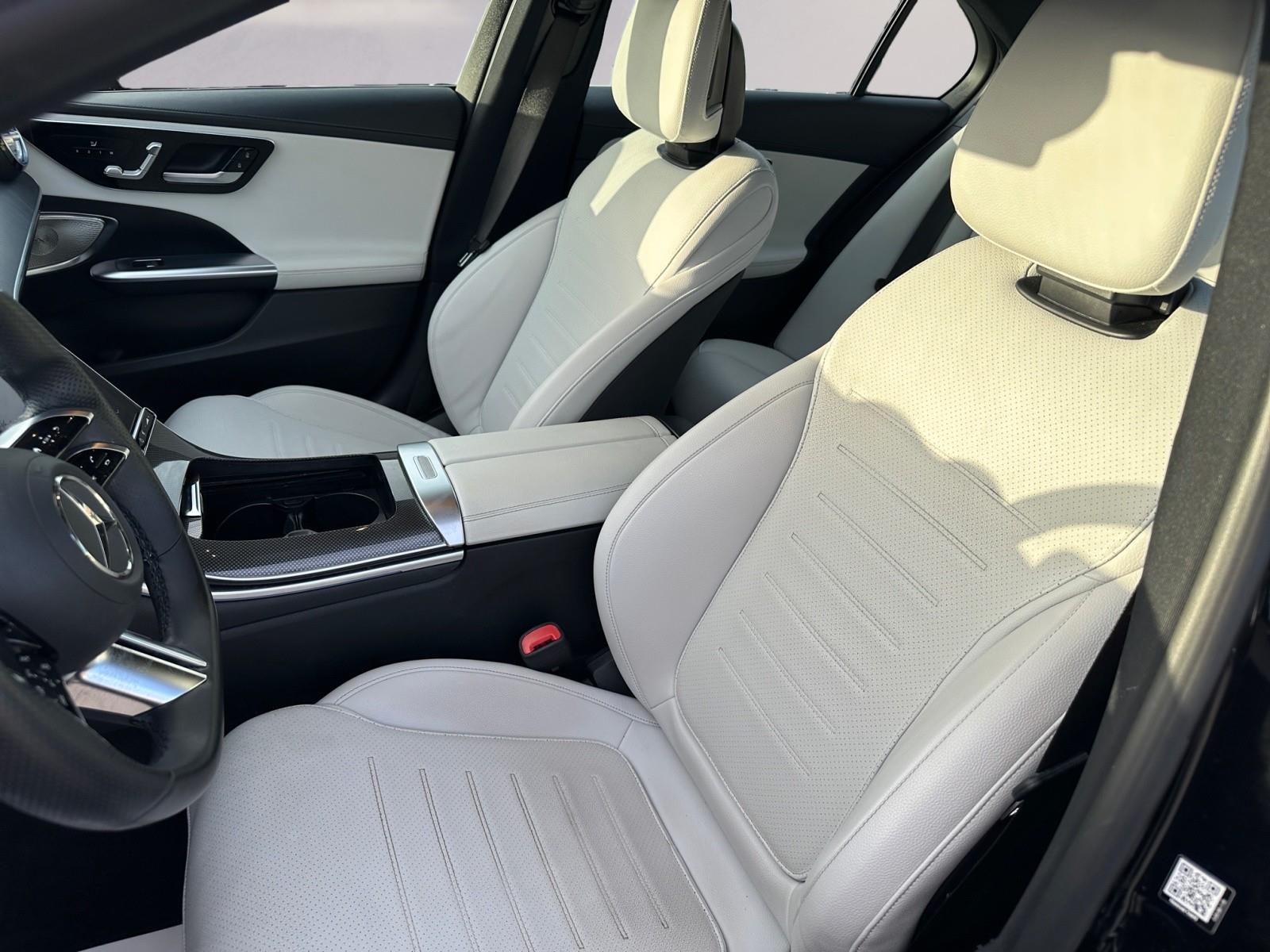 2022 Mercedes Benz C 300 photo 9