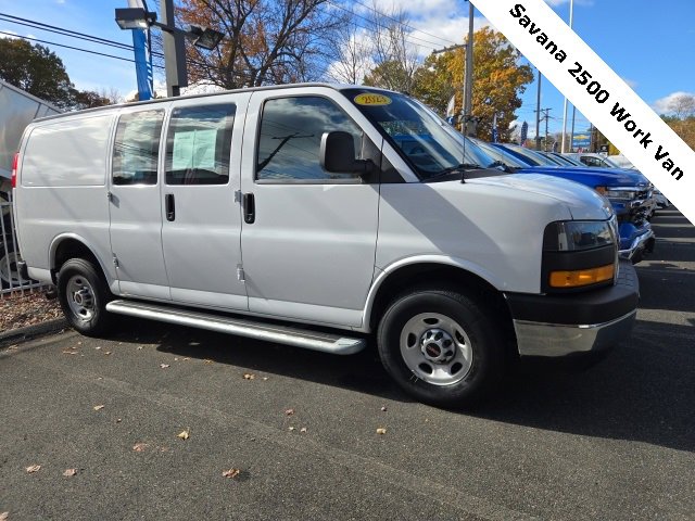 2023 Gmc Savana Cargo 2500 photo 3