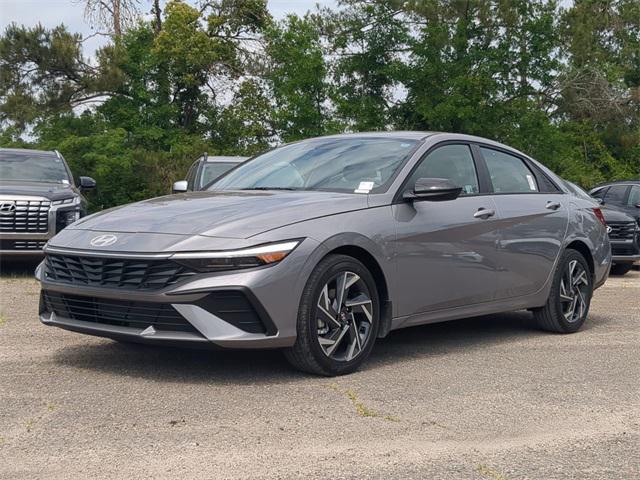2025 Hyundai Elantra SEL Sport photo 2