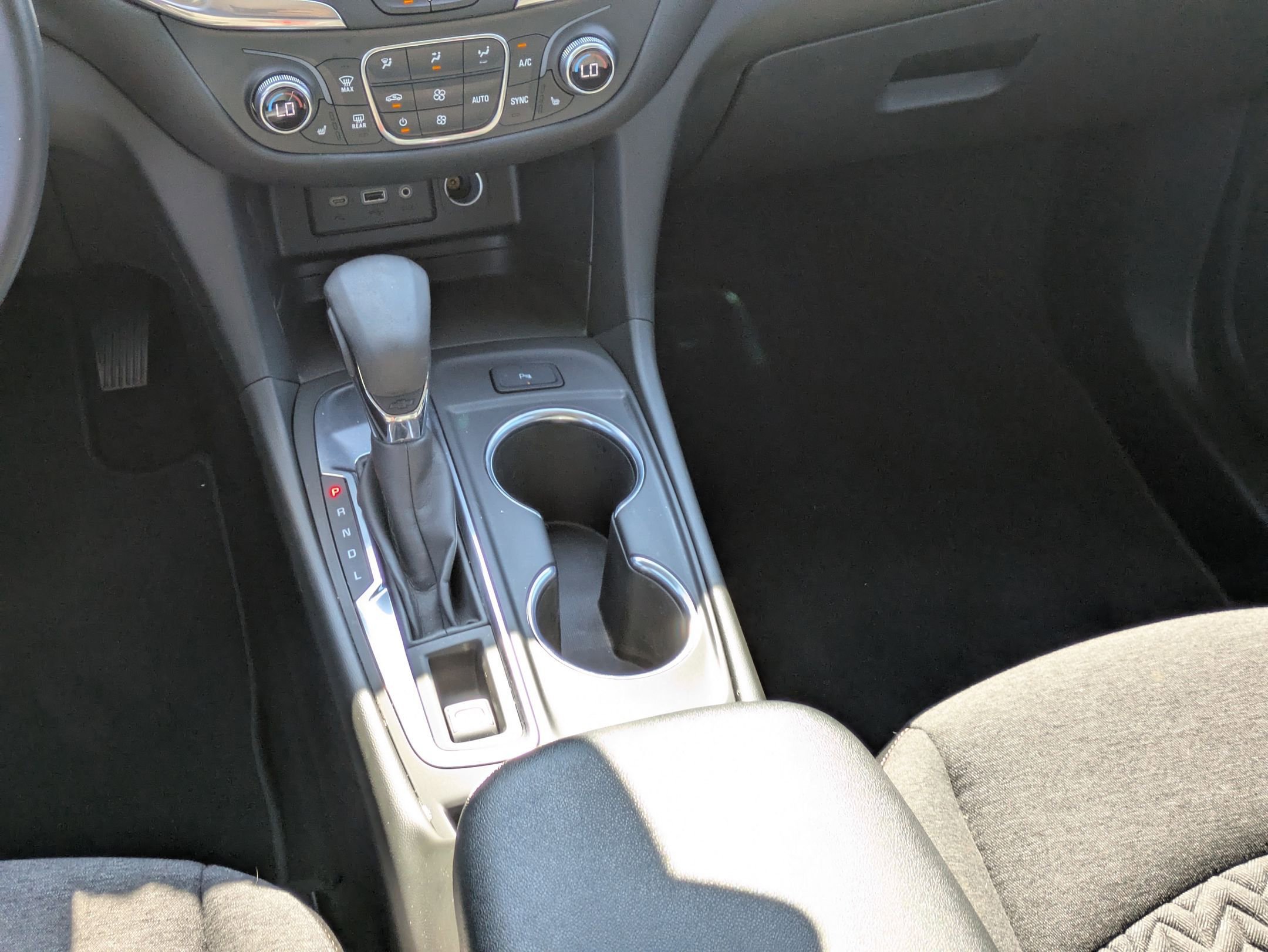 2022 Chevrolet Equinox LT photo 19