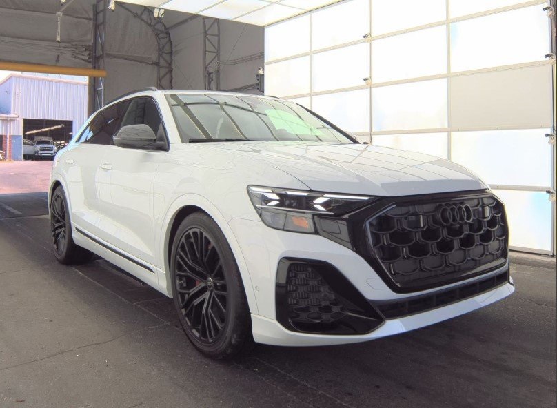 2024 Audi SQ8 Premium Plus photo 4