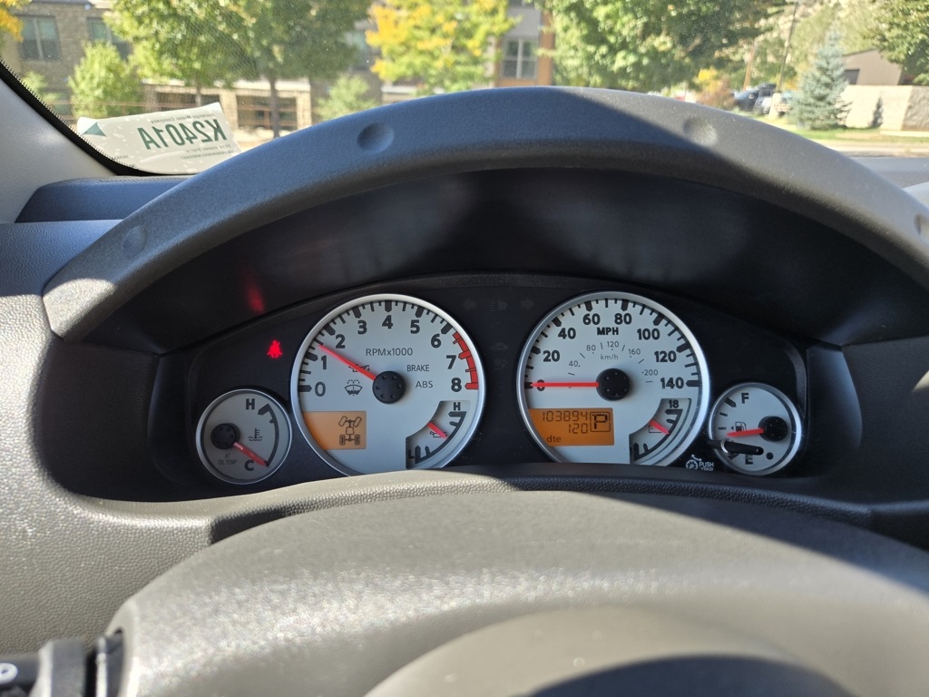 2014 Nissan Xterra PRO-4X photo 13