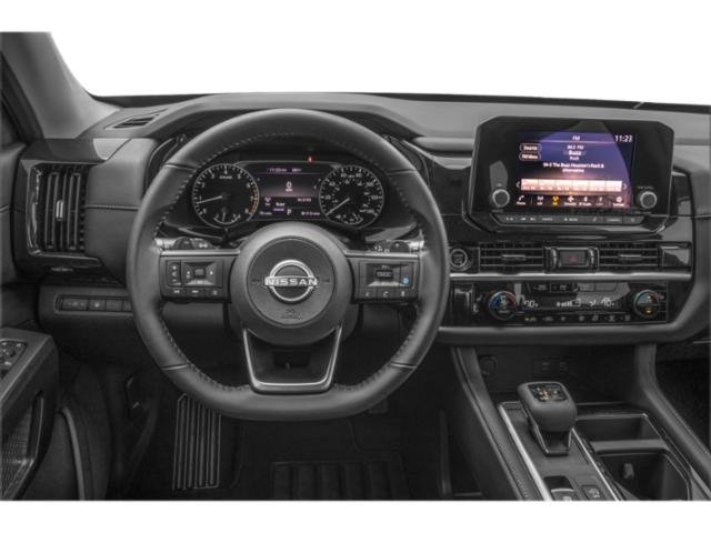 2025 Nissan Pathfinder SV photo 7