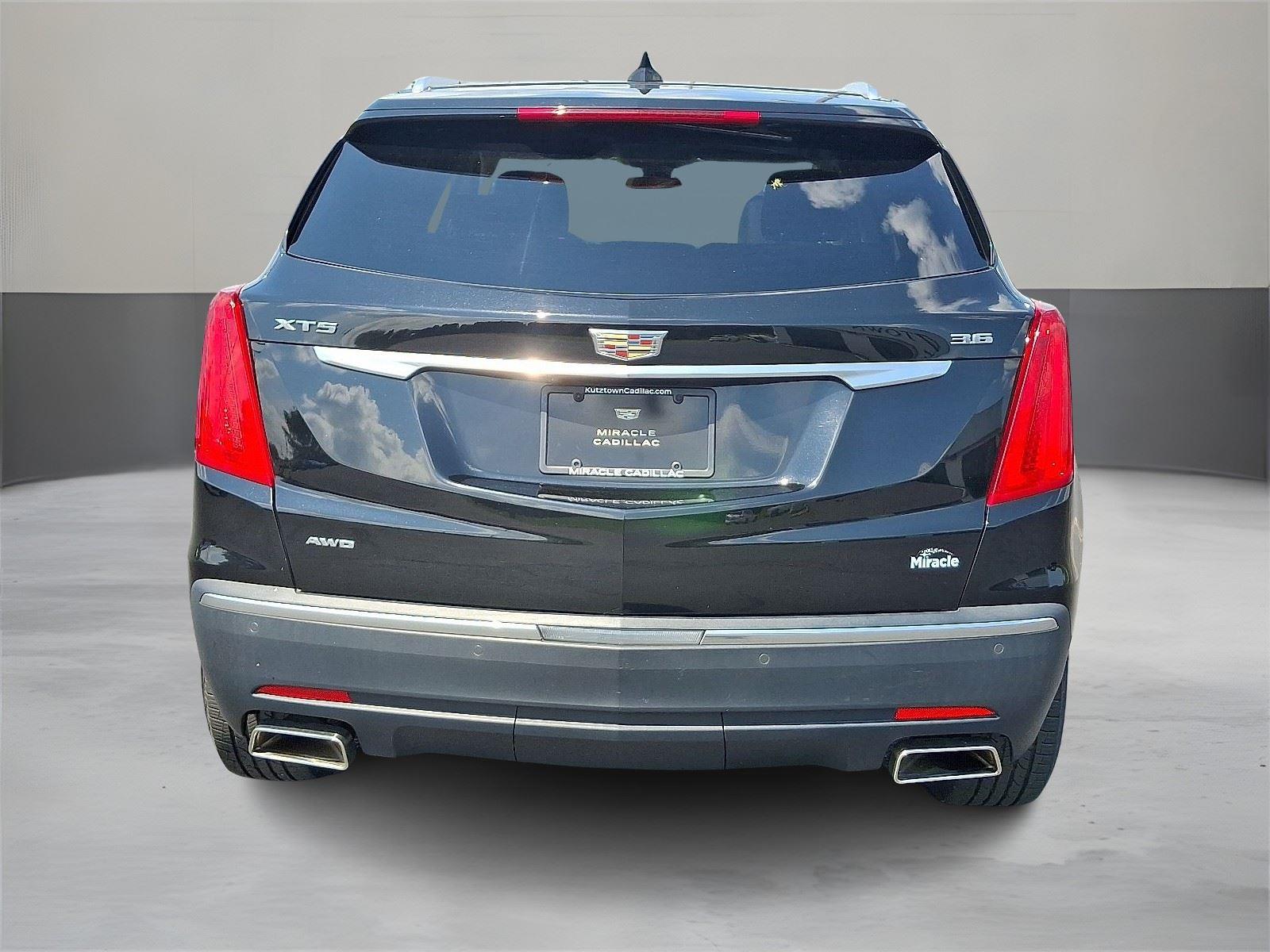 2019 Cadillac XT5 Luxury photo 5