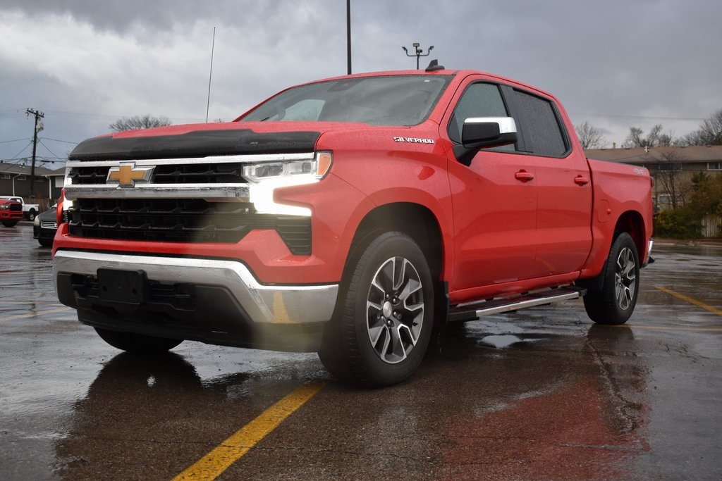 2022 Chevrolet Silverado 1500 LT's photo
