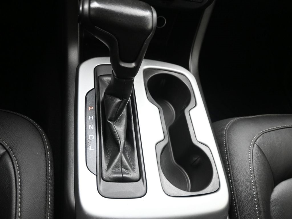 2021 Chevrolet Colorado ZR2 photo 10