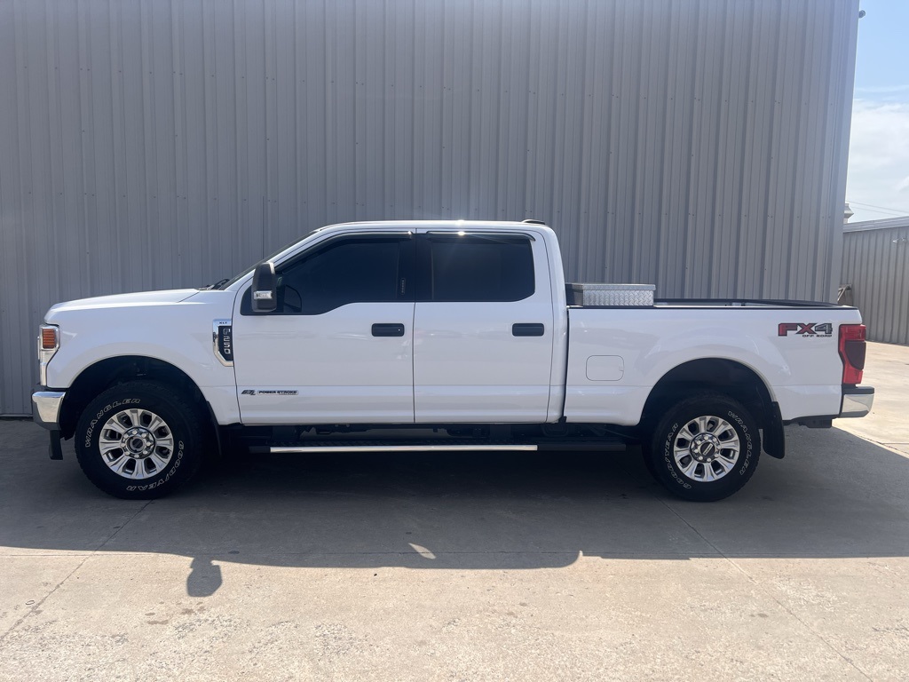 2020 Ford F-250 XLT photo 4