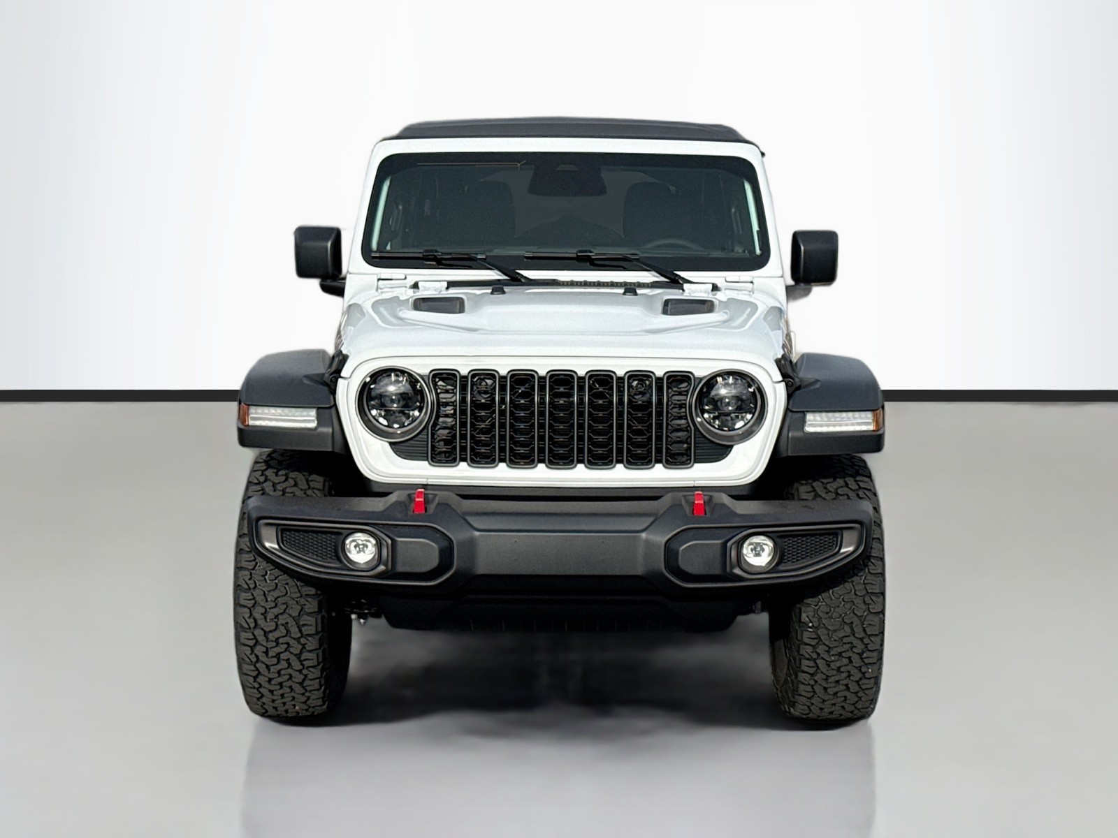 2026 Jeep Wrangler Rubicon photo 2