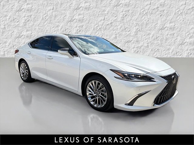 2023 Lexus ES 350 Ultra Luxury's photo