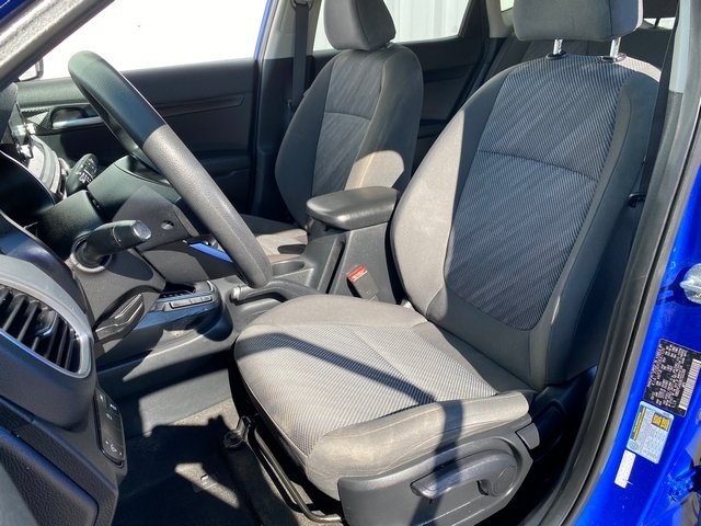 2022 Kia Seltos LX photo 16