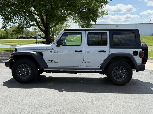 2024 Jeep Wrangler Sport S photo 4