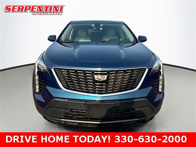 2019 Cadillac XT4 Luxury photo 2