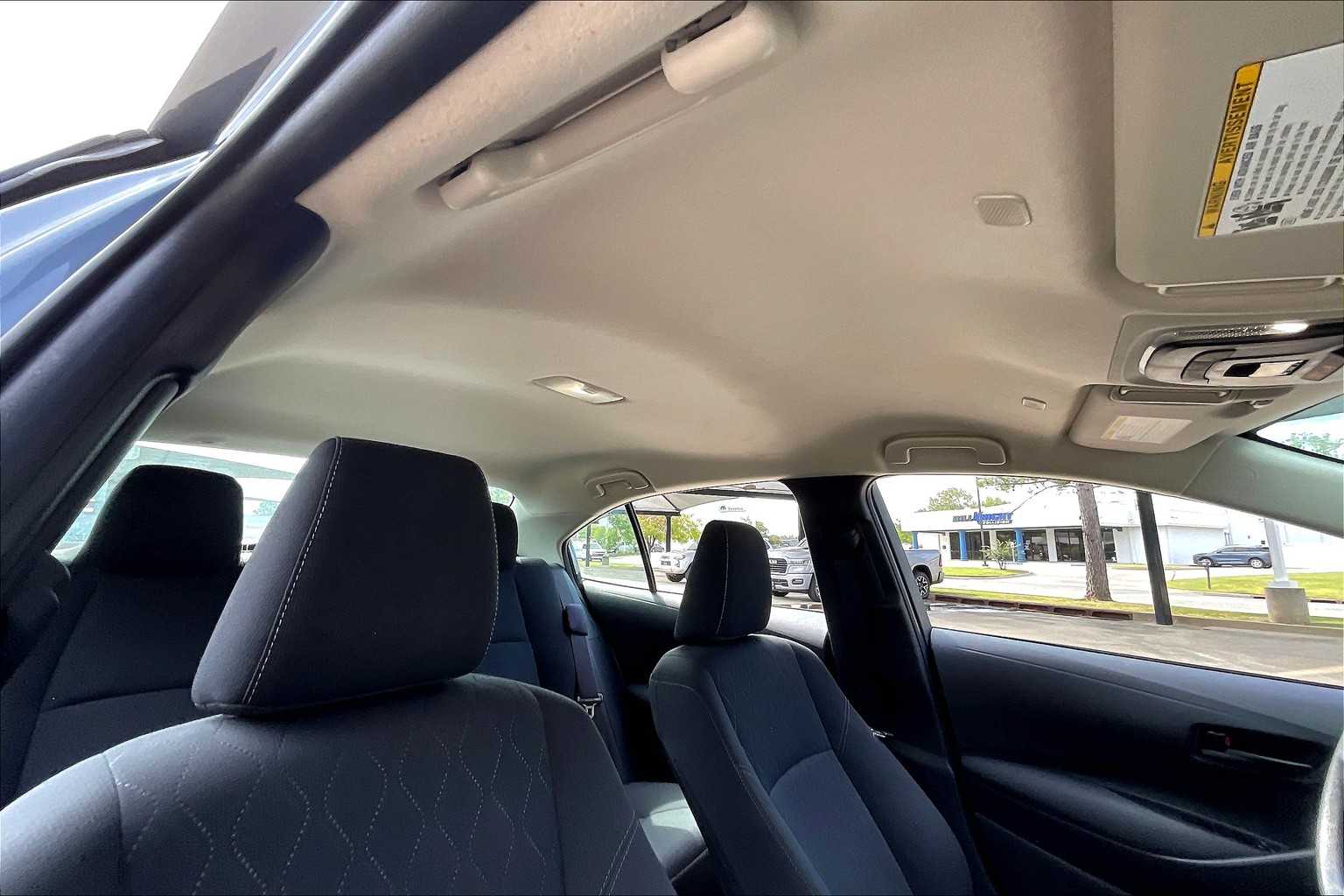 2024 Toyota Corolla LE photo 13