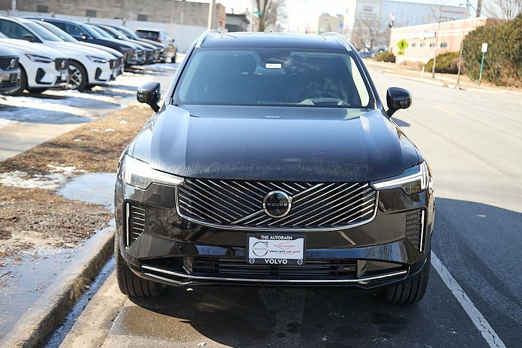 2026 VOLVO XC90 - Image 4