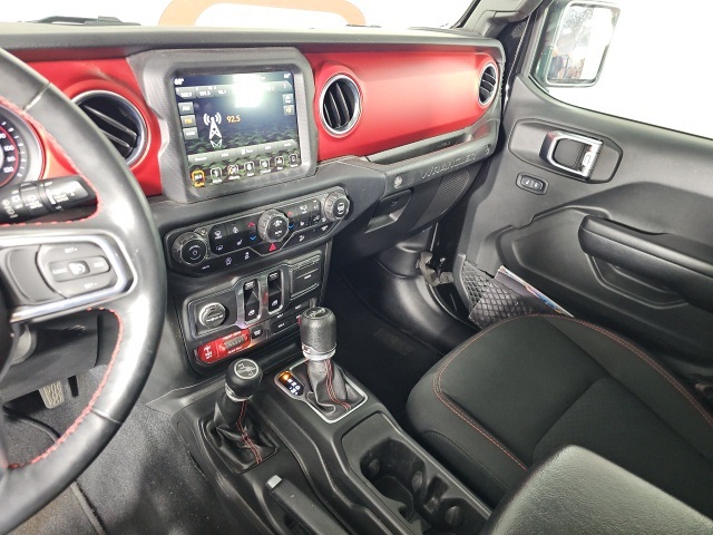 2018 Jeep Wrangler Rubicon photo 18