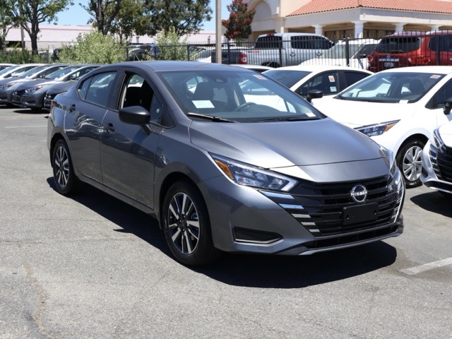 2025 Nissan Versa Sedan
