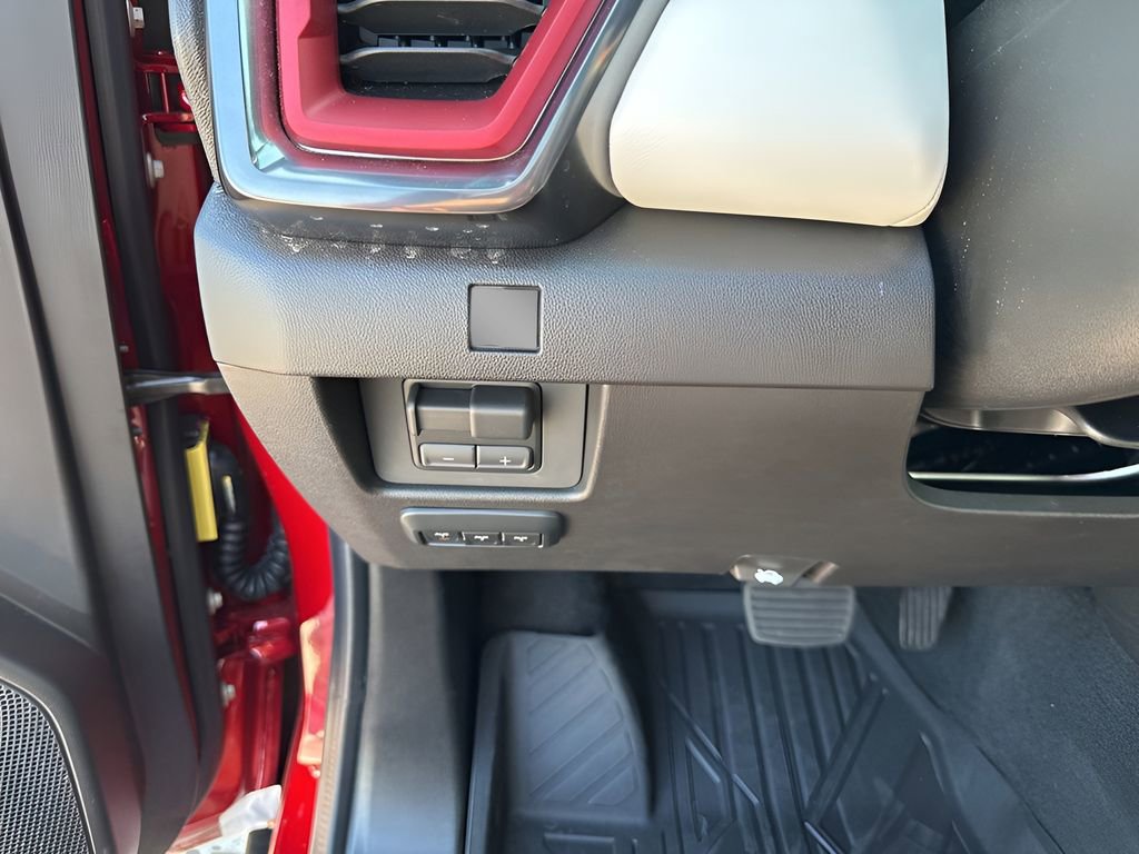 2026 Gmc Canyon AT4 photo 26
