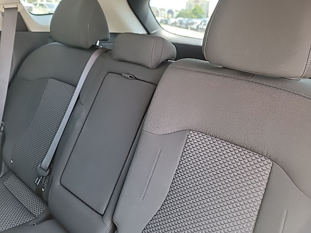 2023 Kia Sportage Hybrid LX photo 9