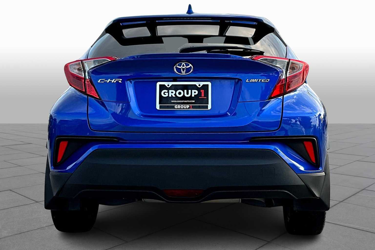 2020 Toyota C-HR Limited photo 4