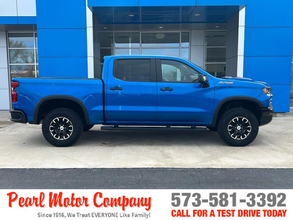 2023 Chevrolet Silverado 1500 ZR2 photo 3