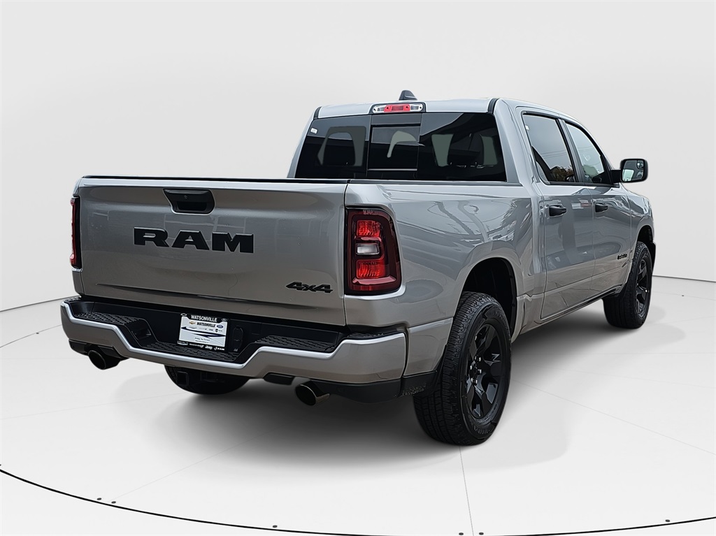 2025 Ram 1500 Tradesman photo 3