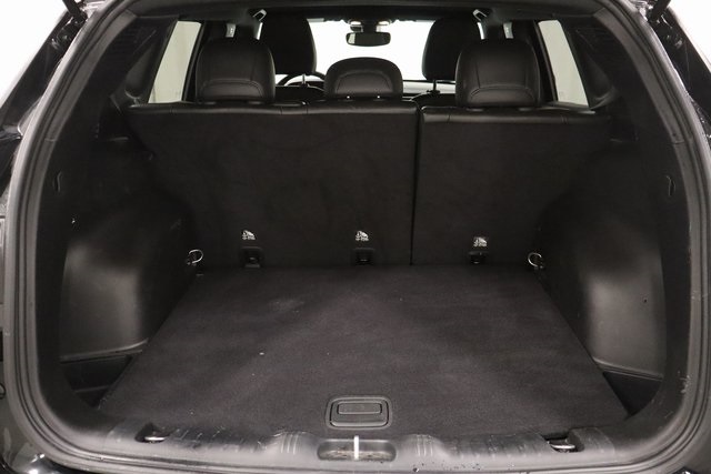 2023 Jeep Compass Latitude Lux photo 18