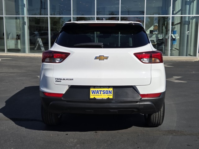 2025 Chevrolet Trailblazer LS photo 5