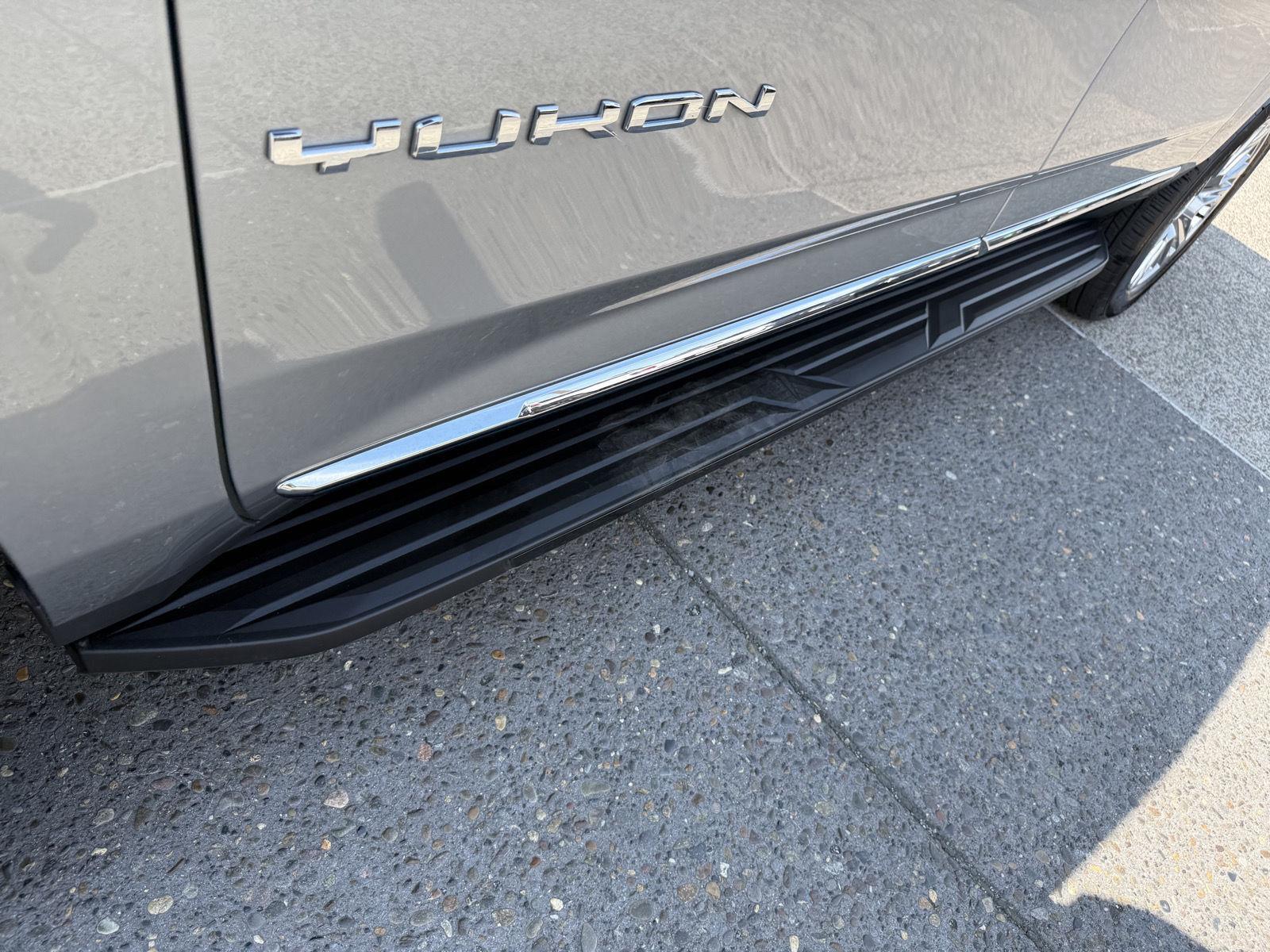 2024 Gmc Yukon XL SLT photo 10