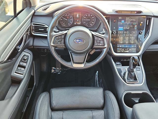 2024 Subaru Outback Touring photo 8