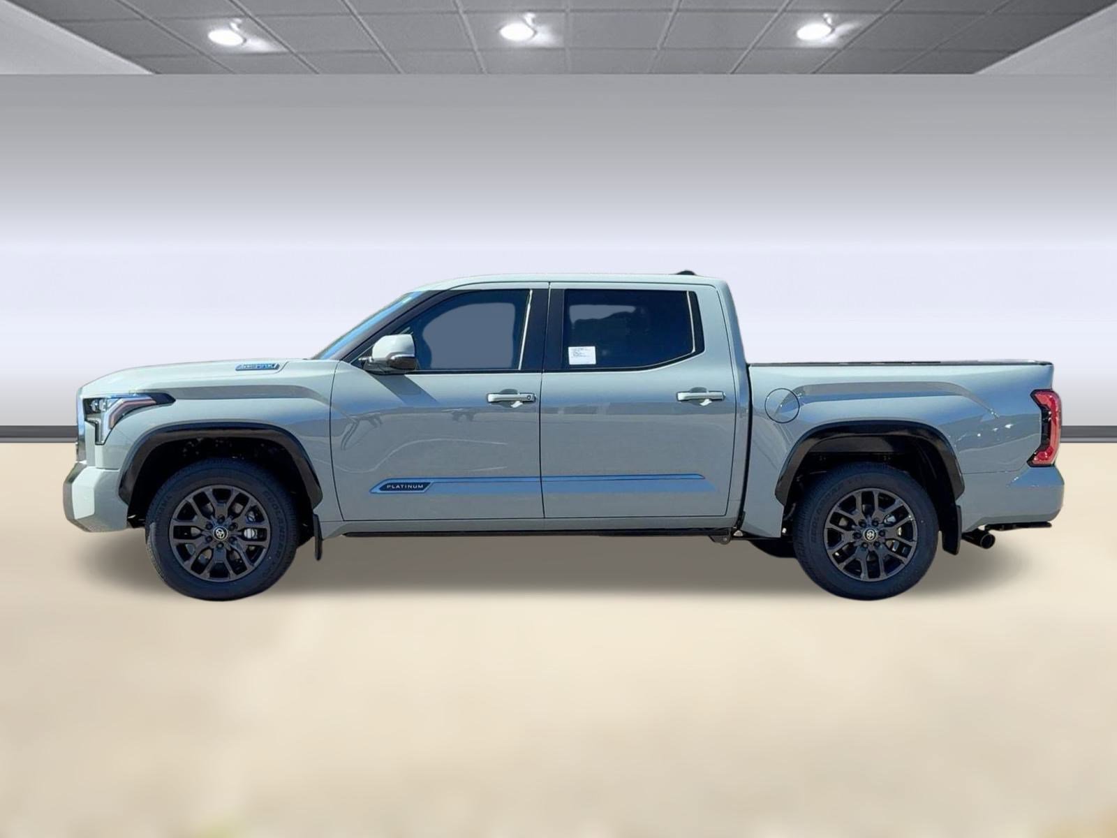 2026 Toyota Tundra Platinum's photo