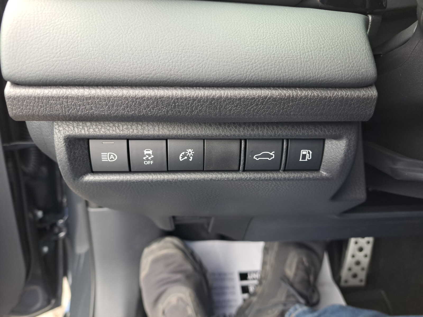 2025 Toyota Camry XSE photo 30