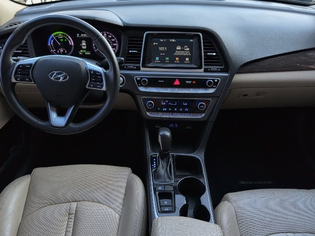 2019 Hyundai Sonata Hybrid Limited photo 3