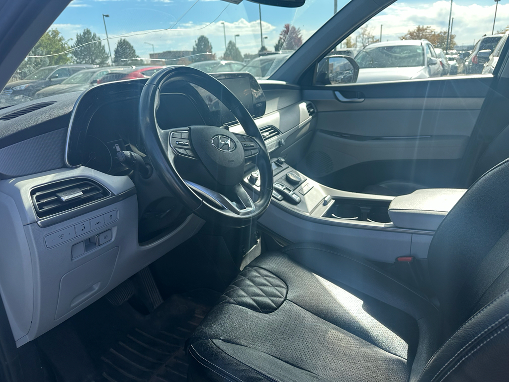 2020 Hyundai Palisade SEL photo 2