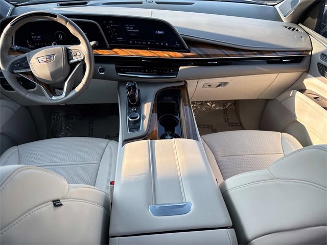 2024 Cadillac Escalade Premium Luxury Platinum photo 14