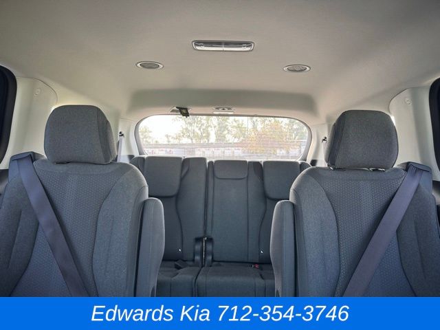 2023 Kia Carnival LX photo 33