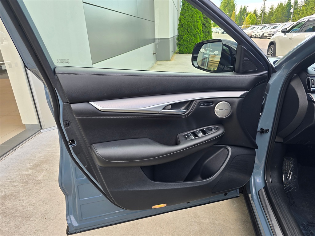 2022 Infiniti QX55 Essential photo 22