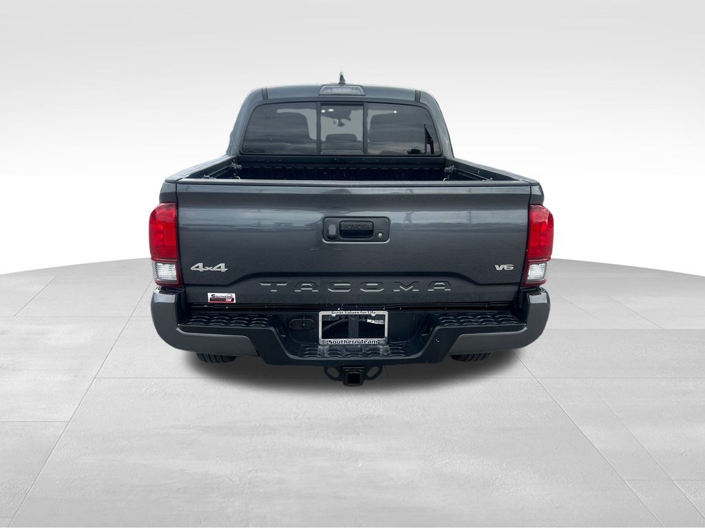 2023 Toyota Tacoma SR 4x4 Double Cab photo 4