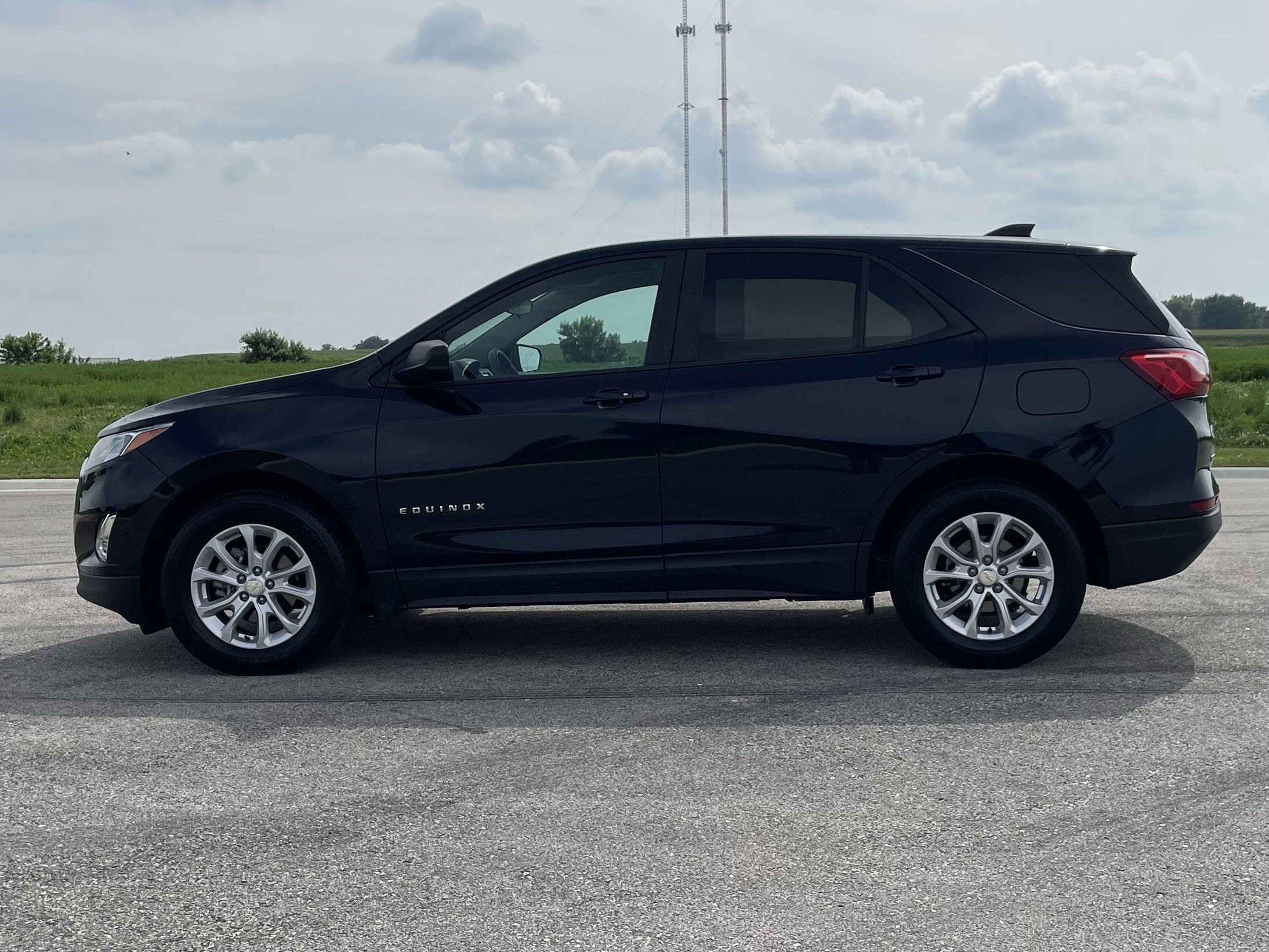 2020 Chevrolet Equinox LS photo 14