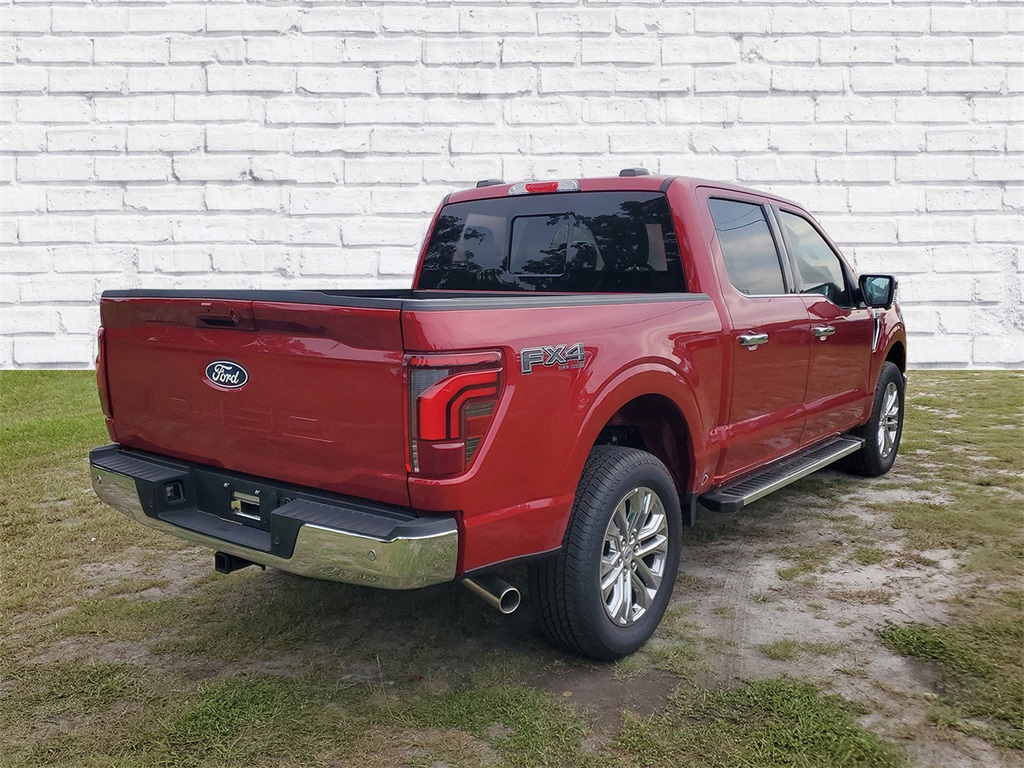 2025 Ford F-150 Lariat photo 2
