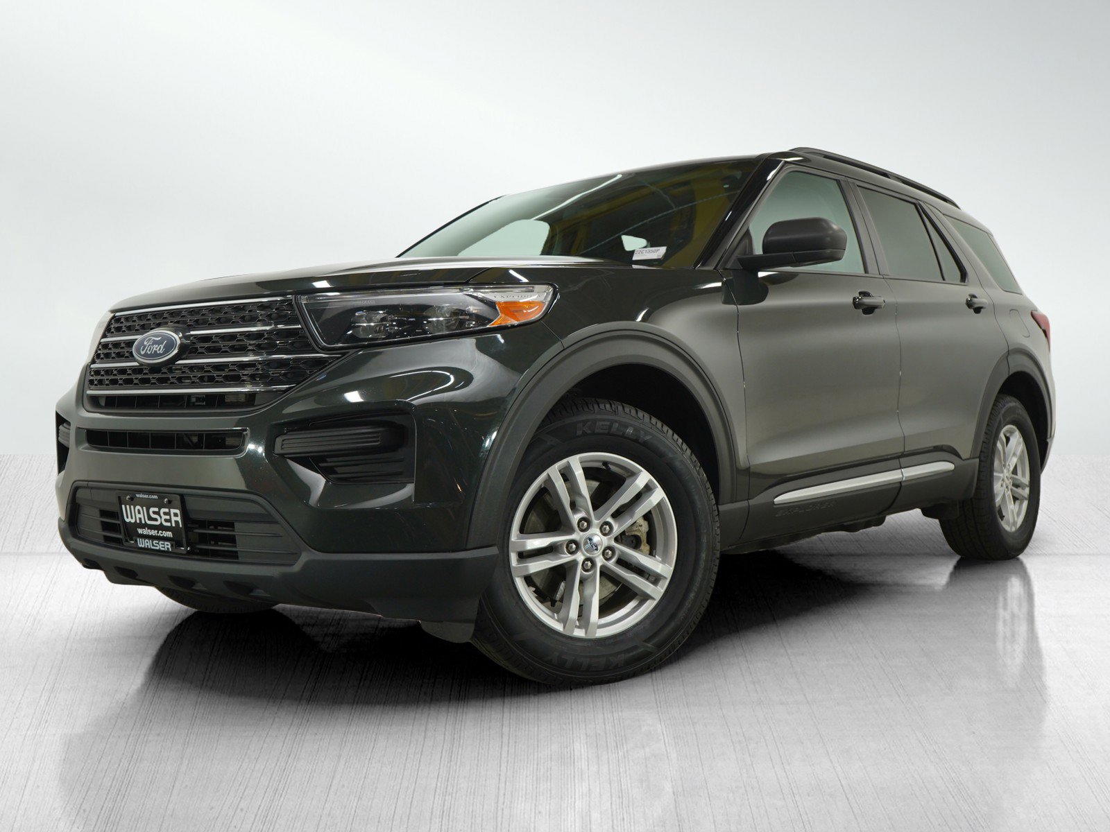 2022 Ford Explorer XLT's photo