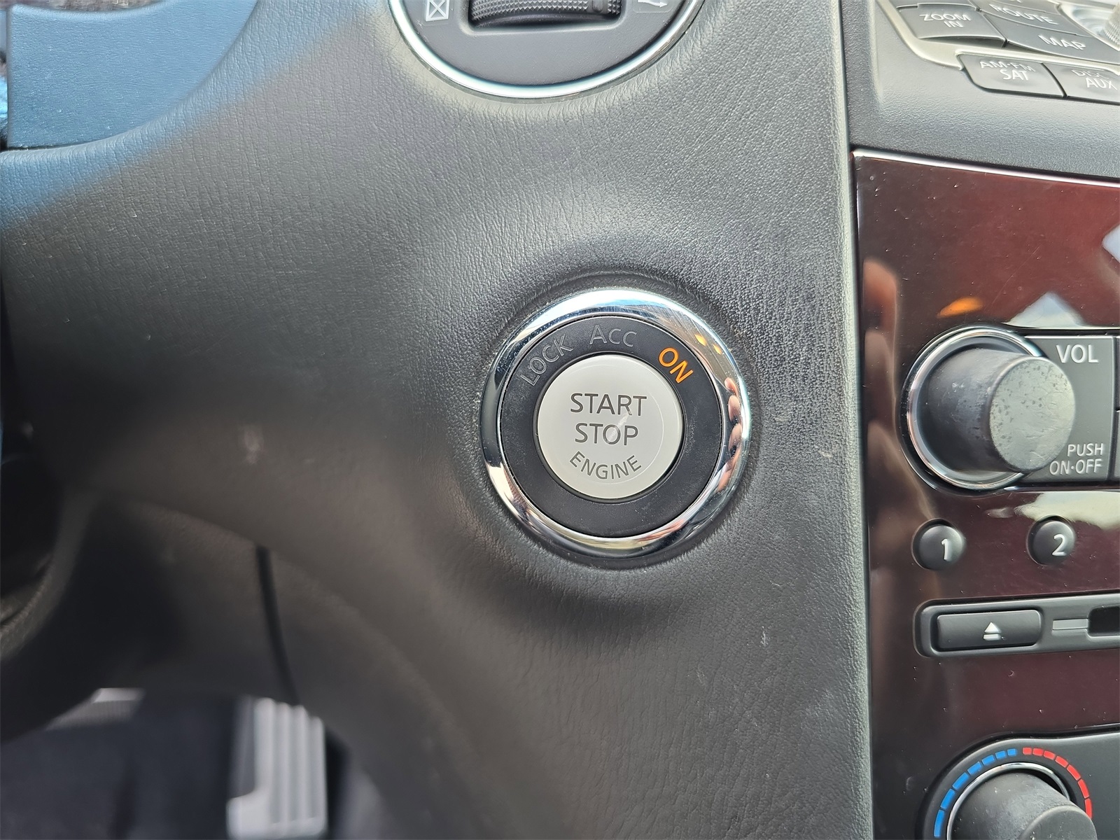 2017 Infiniti QX50 Base photo 27