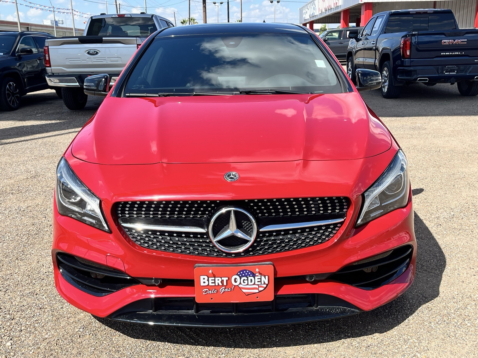 2018 Mercedes Benz CLA 250 photo 2