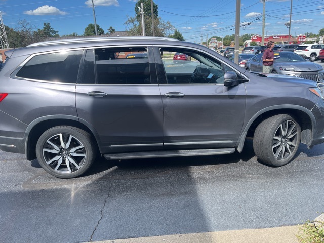 2019 Honda Pilot Touring photo 4