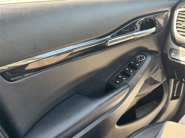 2023 Kia Seltos S photo 32