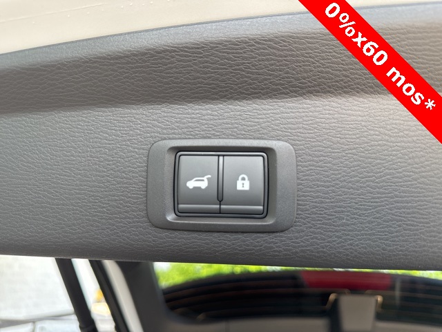 2025 Mitsubishi Outlander SEL photo 29